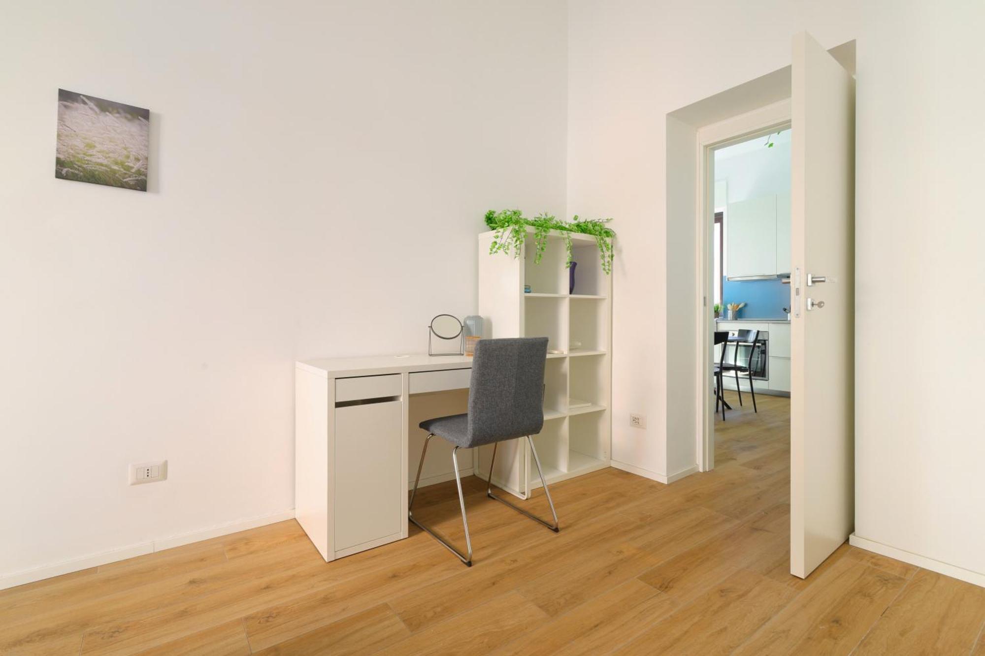 Just Urban Stays - Bright And Functional Apartment - Corso Genova Милан Экстерьер фото