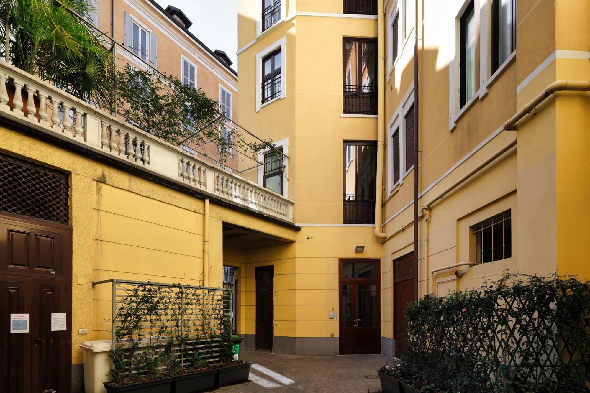 Just Urban Stays - Bright And Functional Apartment - Corso Genova Милан Экстерьер фото
