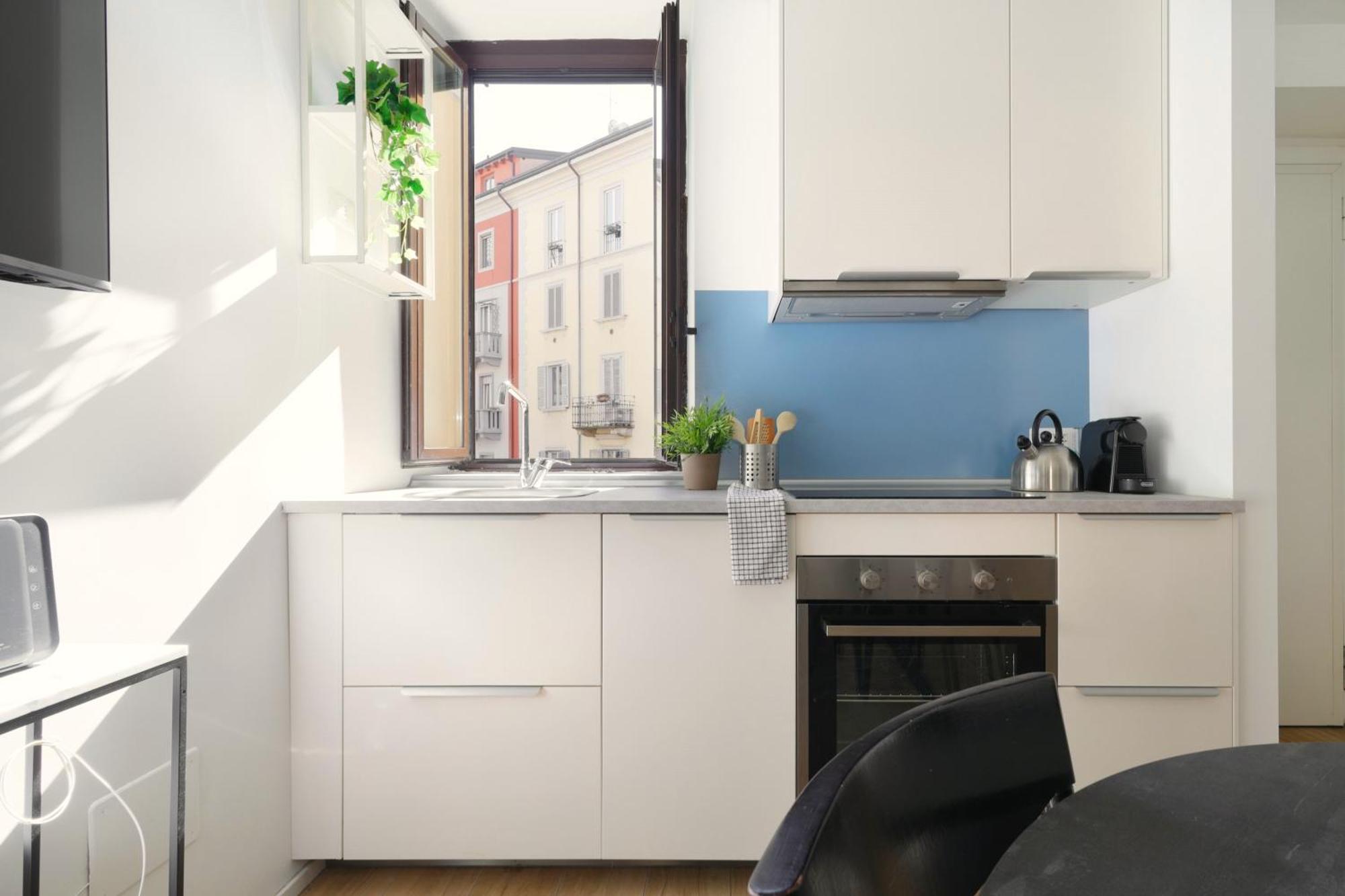 Just Urban Stays - Bright And Functional Apartment - Corso Genova Милан Экстерьер фото